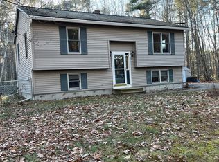 95 Buck St, Gorham, ME 04038