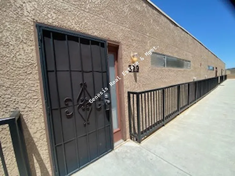 2601 W Broadway Blvd #379 — Photo 3