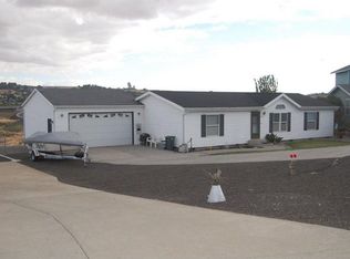 3049 SW River View Dr, Pendleton, OR 97801