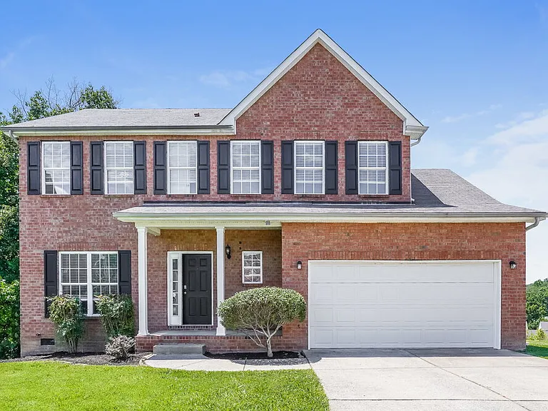 1245 Canyon Ridge Ct — Photo 1