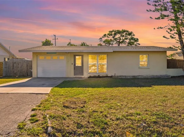 3090 Sunset Beach Dr, Venice, FL 34293