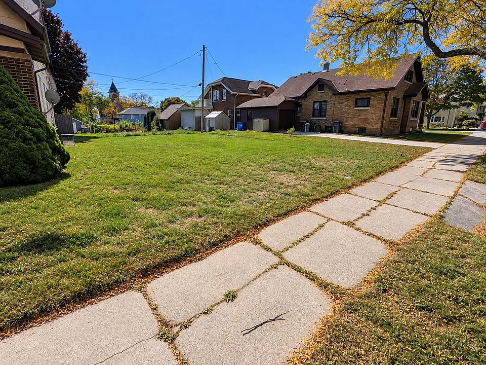 2nd image of 1217 N 15TH STREET