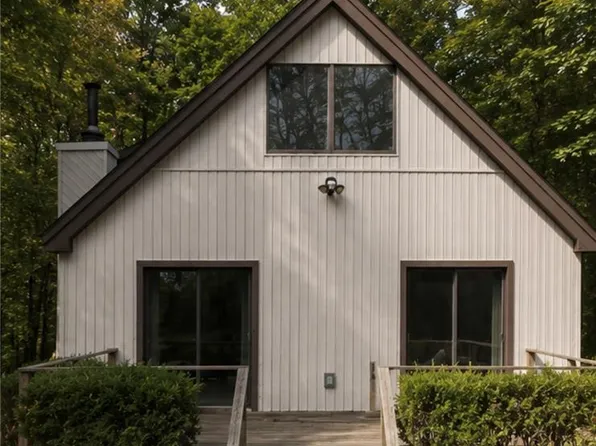 121 Nosirrah Rd, Albrightsville, PA 18210