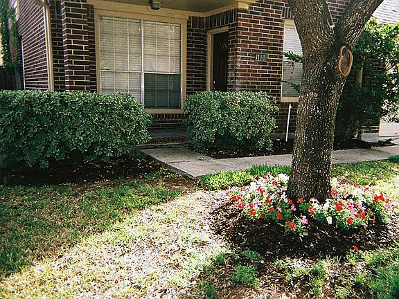 2nd image of 1606 Plumwood Dr