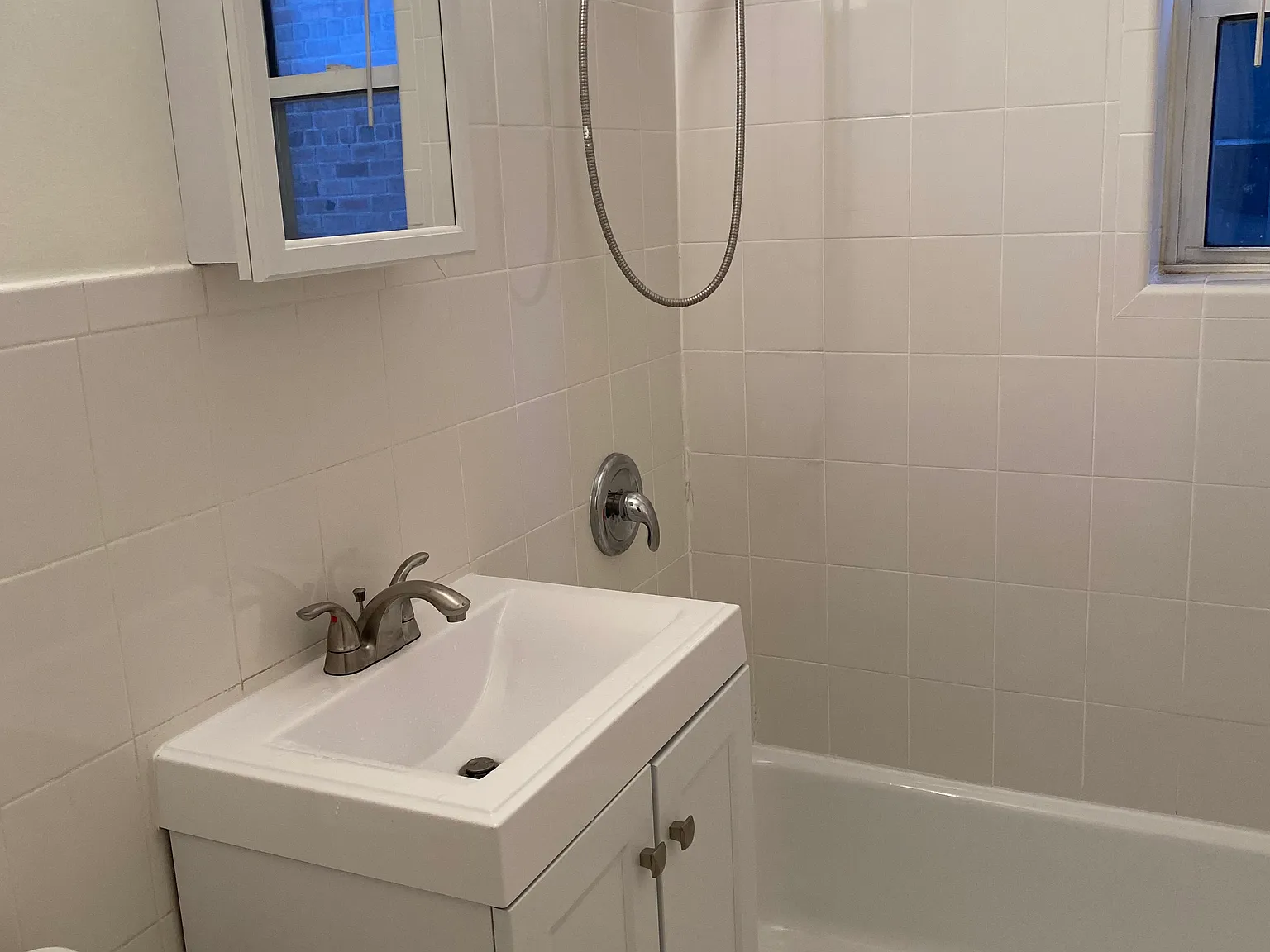 126 Franklin Avenue — Photo 4