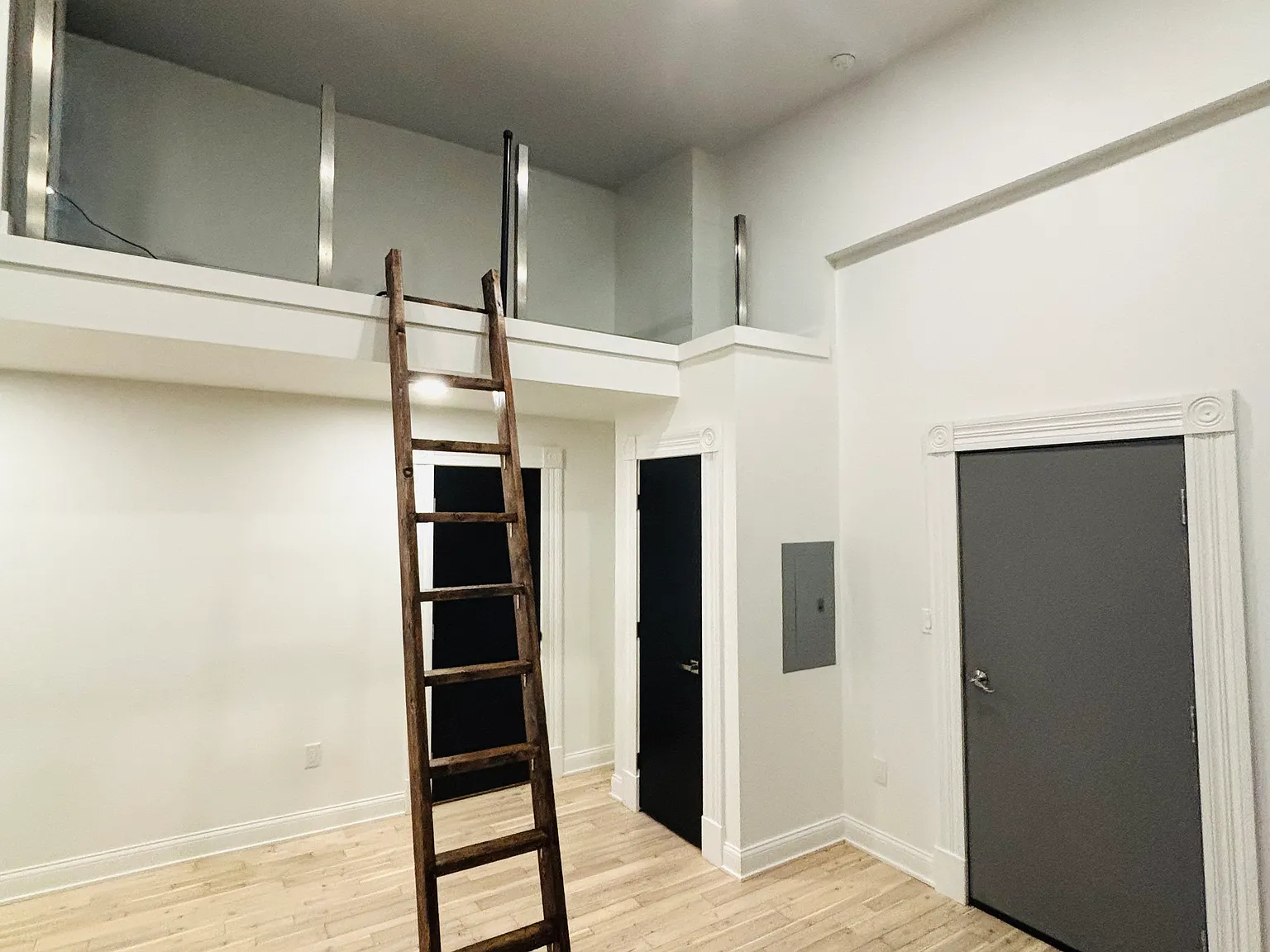 Studio, $1,150 — Photo 3