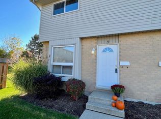 577 3rd St #9, London, ON N5V4B8