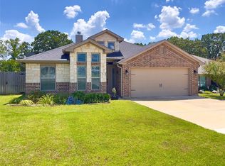 3014 Loy Lake Rd, Denison, TX 75020