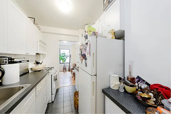 Rented by Douglas Elliman | media 1