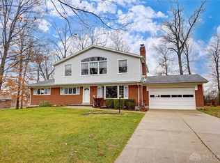 3738 Yellowstone Dr, Cincinnati, OH 45251