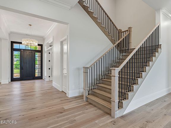 3rd image of 3619 Lashbrooke Way