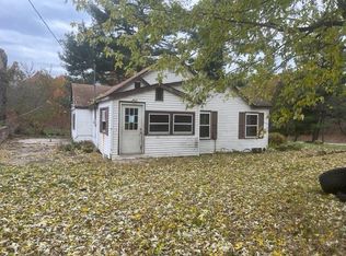 2724 Old 31, Niles, MI 49120
