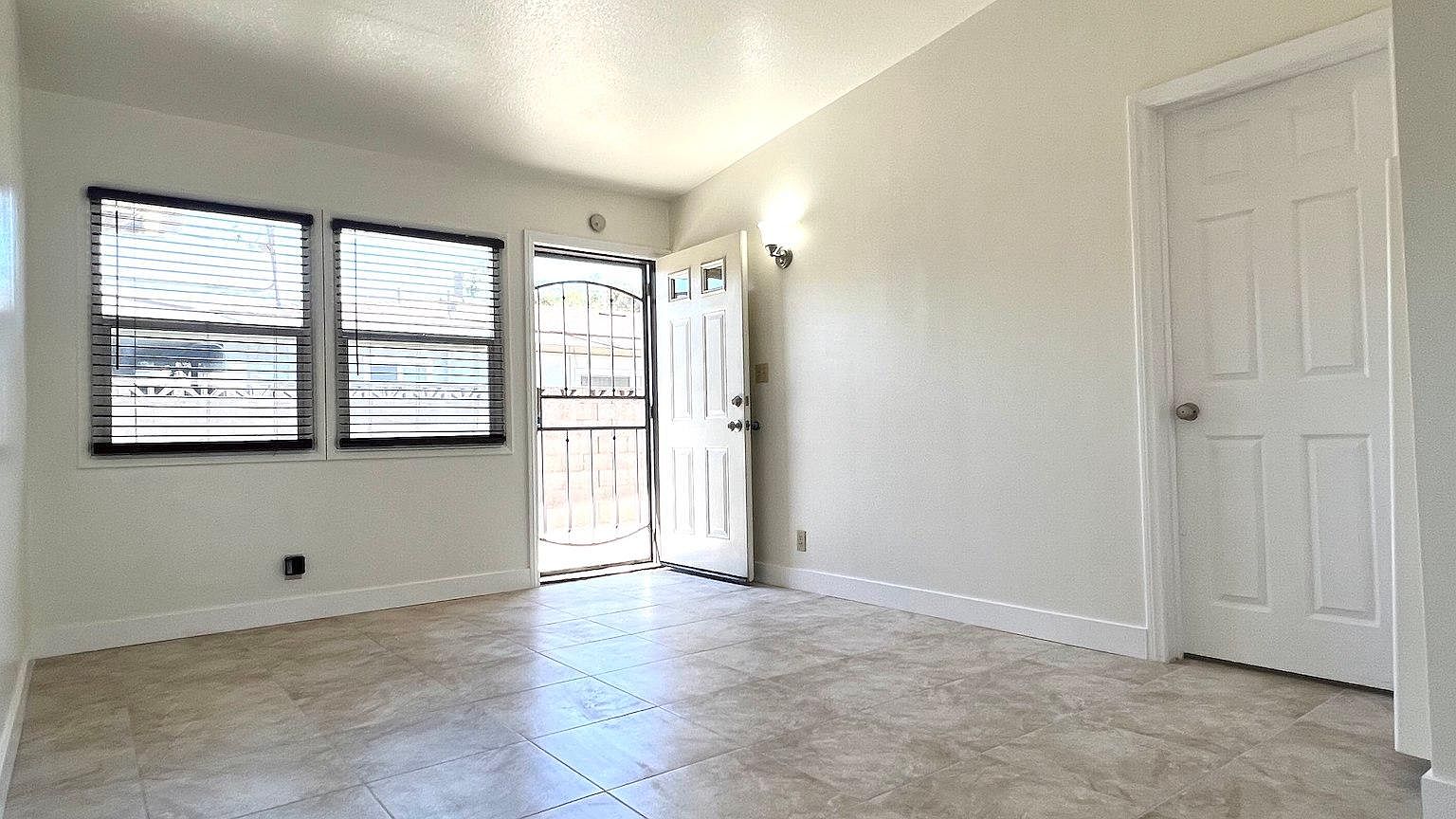 284 N Palm Ave APT B, Upland, CA 91786 | Zillow