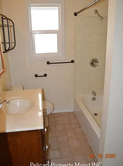 210 McKinley St — Photo 10