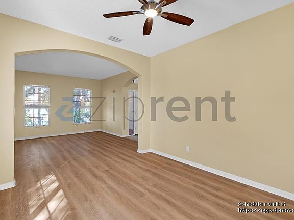 5th image of 18233 Cypress Haven Dr
