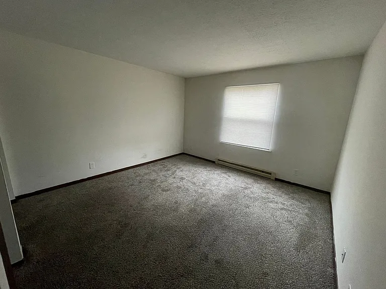 60 Ironwood Ct — Photo 17