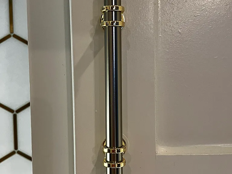 stunning cabinet and drawer pulls