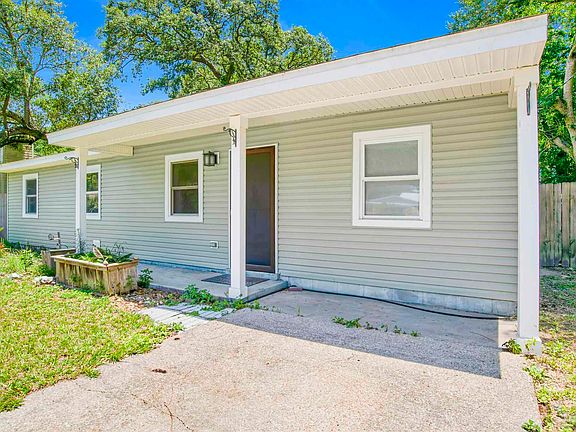 4th image of 5668 Ventura Ln