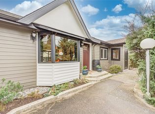 19602 55th Ave NE, Kenmore, WA 98028