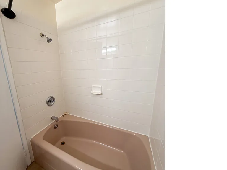 4 Davis Dr #A — Photo 18