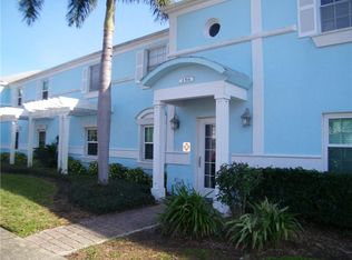 136 Pompano Dr SE APT A, Saint Petersburg, FL 33705