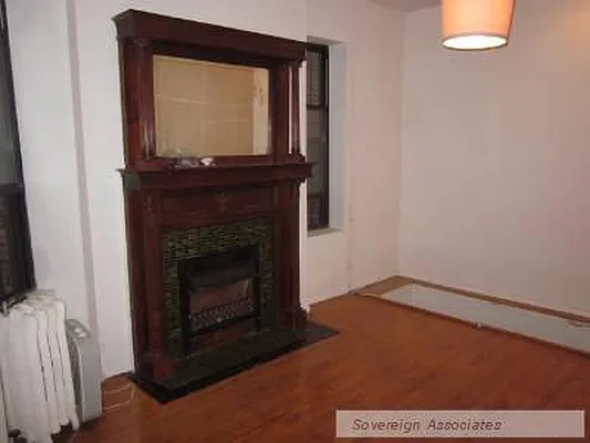 Rented by Sovereign Associates | media 60