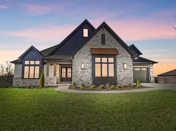 1732 Ledgestone Way, Hebron, KY 41048