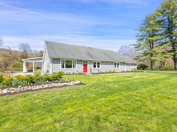21 Blueberry Hill Road, Weston, CT 06883