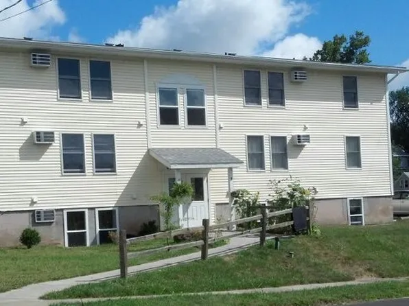1430 Sunnycrest Rd #1A, Syracuse, NY 13206