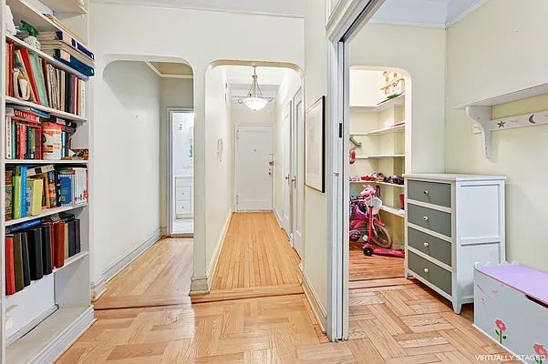 Sold by Compass | media 3