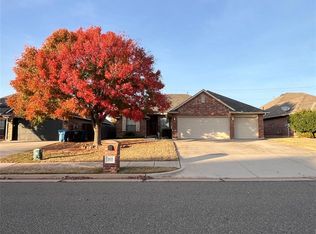 317 Mohawk Trl, Edmond, OK 73003
