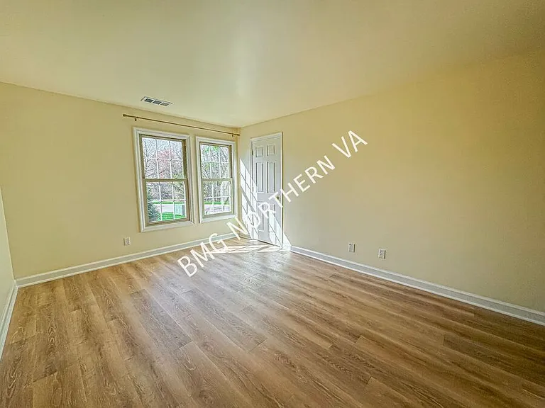12005 Ridge Knoll Dr #10 — Photo 24