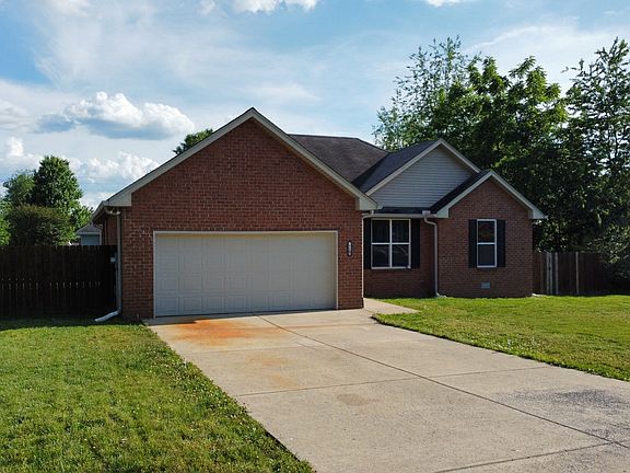 4th image of 518 Melanie Dr
