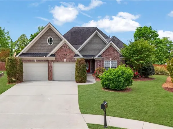 3425 Sweet Basil Ln, Loganville, GA 30052