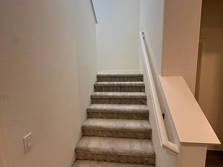 29261 Humboldt Ct — Photo 24