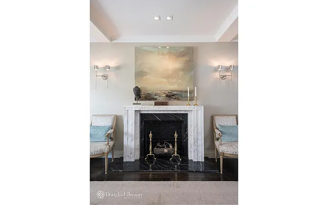 Sold by Douglas Elliman | media 17