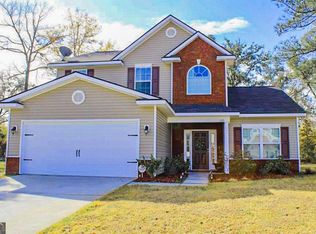 1225 Peacock Trl, Hinesville, GA 31313