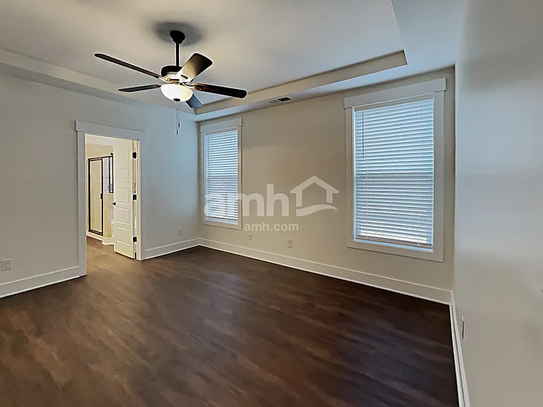 1104 Westlawn Blvd — Photo 10
