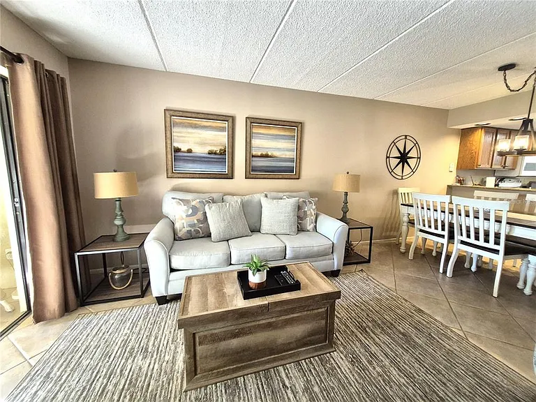 50 Woodlake Pl #50 — Photo 20