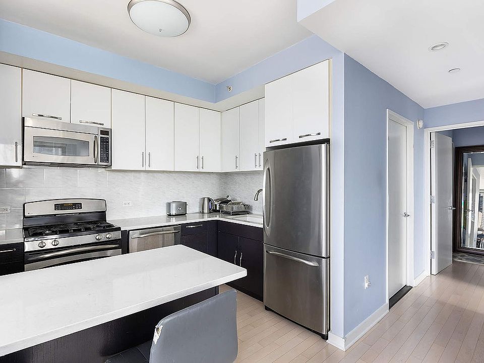 1st image of 230 Ashland Pl APT 16D
