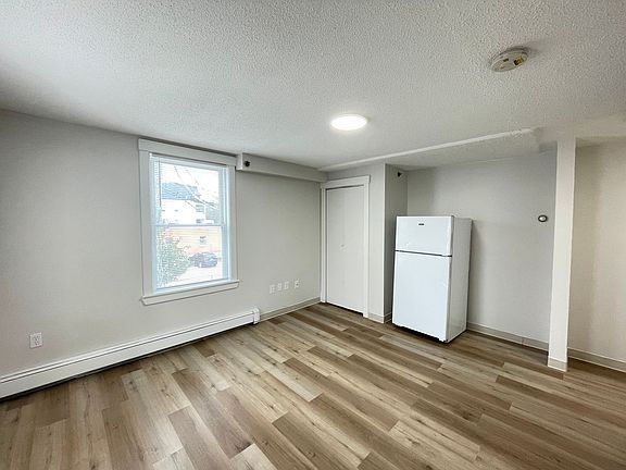 5th image of 251 Pine St #204