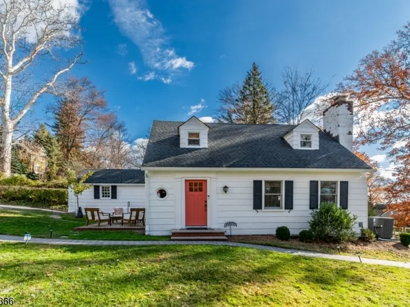 6 Cape Ct, Millburn Twp., NJ 07041