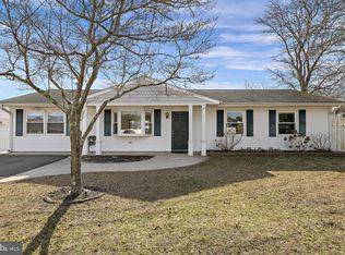 5 Fresno St, Barnegat, NJ 08005