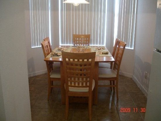 FK3T1108SB-formal-dining-area