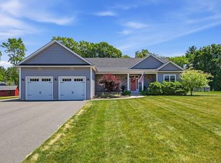 4 Honeybird Run, Southwick, MA 01077
