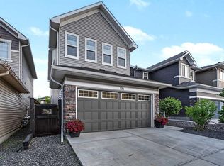 371 N Evanspark Gdns NW, Calgary, AB T3P 0E2