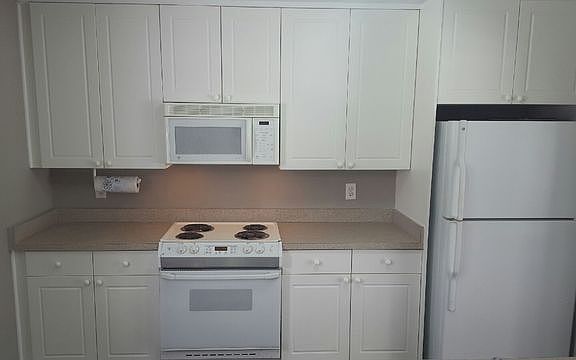 5th image of 1203 Landon Ave