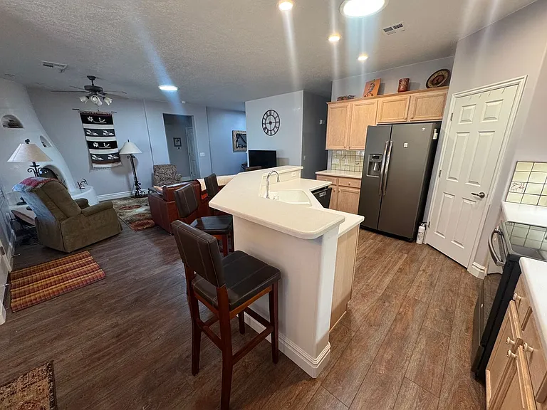 1806 W Sunstar Dr — Photo 19
