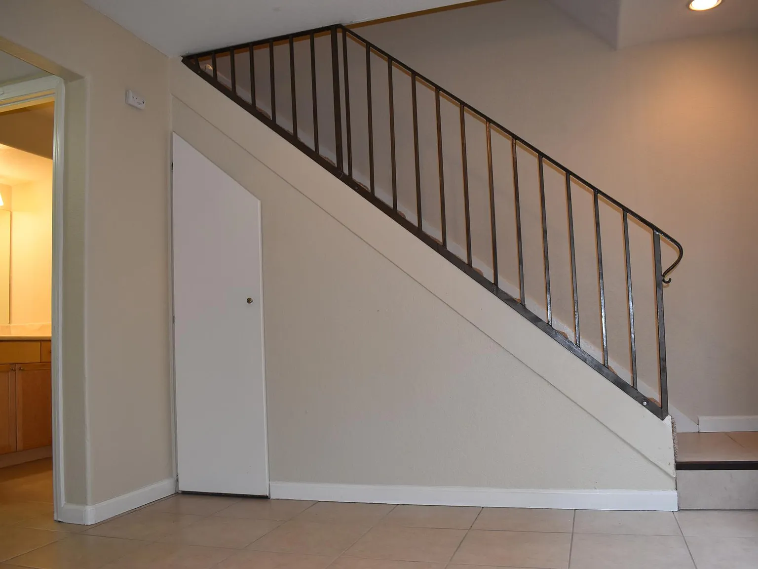 2 bed, 1.5 bath, 960 sqft, $2,750 — Photo 4