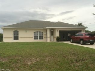 1118 Calvert Ave, Lehigh Acres, FL 33971